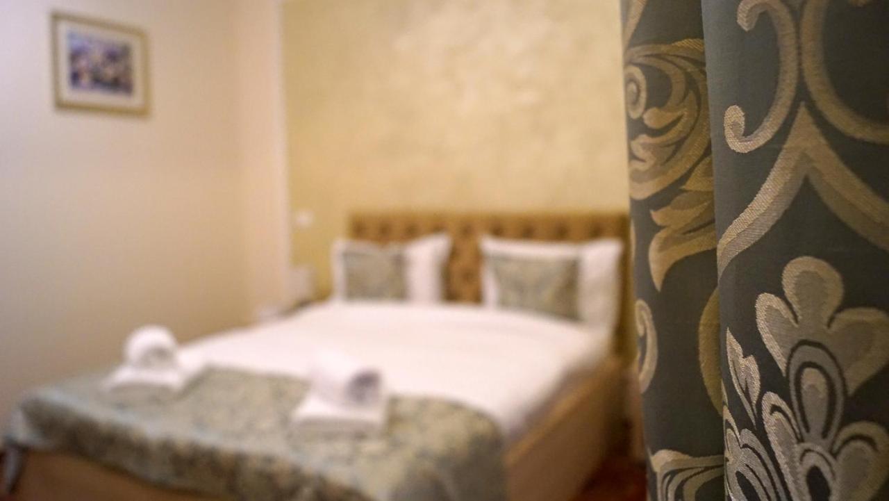 Pensiunea Romeo Resort Focşani Esterno foto